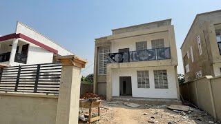 Up Coming Four(4) Bedrooms House 🏡 Available For Sale In Cape Coast Ghana 🇬🇭