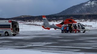 利尻山で雪崩　４人が巻き込まれたか