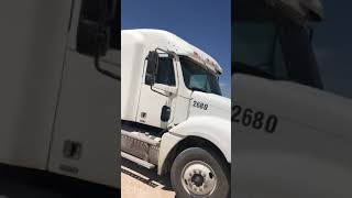 2007 Freightliner Columbia Truck