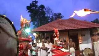 Karutha Bhootham_Velutha Bhootham_Theyyams (Travel Kannur Kerala Videos)