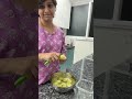 naye ghar main banaya pelhi baar dinner