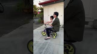 3歲就會騎腳踏車載爸爸出去玩👍米香日常 #shorts