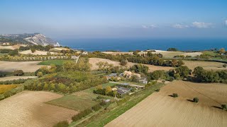 MANINI REAL ESTATE (ITA) - Casale in vendita sul Conero - Marche (AN)