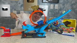 TESTANDO A NOVA SUPER PISTA HOT WHEELS DO T-REX AZUL GIGANTE!!