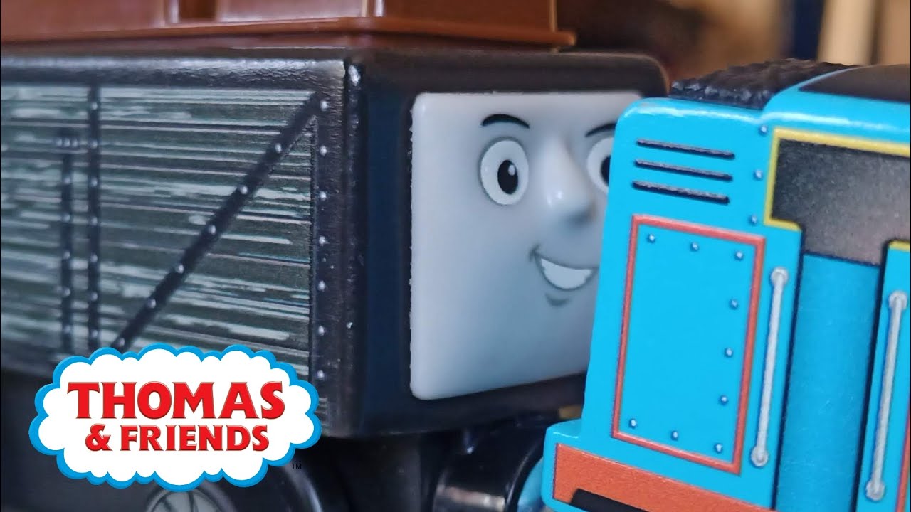 Troublesome Trucks! | Thomas & Friends The Adventure Begins - YouTube