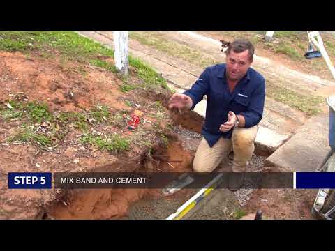 DIY Retaining Wall Step 3 - Preparing Footing | Adbri Masonry DIY Retaining Wall Step 3 - Preparing Footing | Adbri Masonry