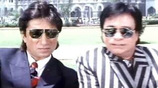 Baap Numbri - Kadar Khan, Shakti Kapoor, Baap Numbri Beta Dus Numbri Song