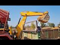 new jcb 3dx eco xpert backhoe machine loading red mud in mahindra and swaraj tractor jcb video