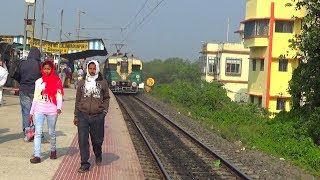 Winter morning EMU train entering \u0026 leaving  at Kalinarayanpur Jn