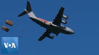 French Paratroopers Conduct Drill in Estonia