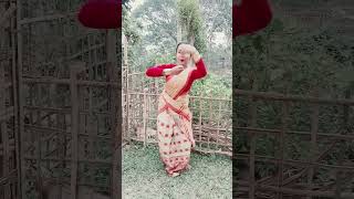 নাচনী  ধুনীয়া দেখি মৰম লগা//Nasoni Dhuniya Dekhi Moromloga//Happy Rangali Bihu 2024