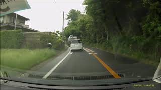 ドラレコ　煽り運転　追い越し禁止