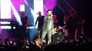 Tarkan - Şıkıdım \u0026 Kiss Kiss (Stuttgart, Almanya 2018.03.31)