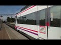 Tren 465 destino El Escorial saliendo de la estación de Torrelodones.