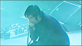 Deftones-Needles And Pins Live (2003/07/01)