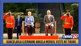 Kancelarja Merkel mbërrin në Pallatin e Brigadave, pritet me ceremoni zyrtare nga kryeministri Rama