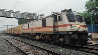 Aggressive YELAGIRI EXPRESS with offlink hauled TATANAGAR WAP-7! | INDIAN RAILWAYS