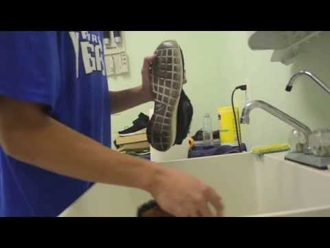 how to clean roshe runs tutorial how to clean roshe runs tutorial