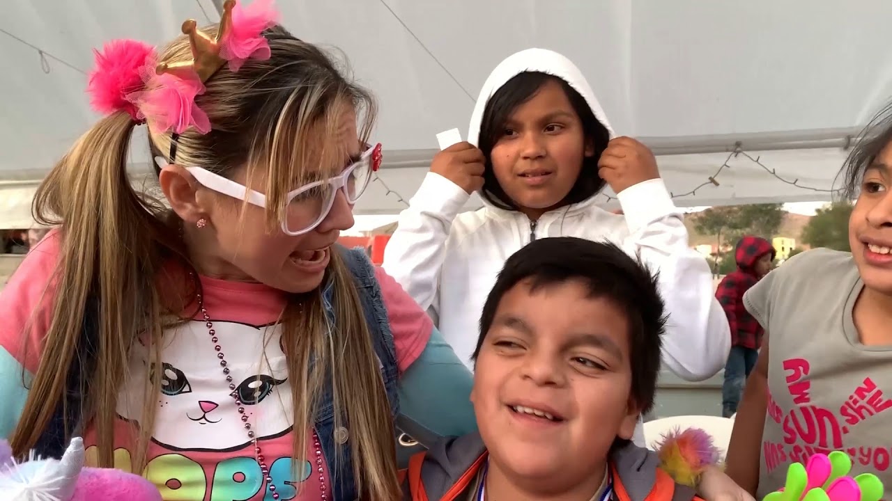 Las Aventuras De Lupita - YouTube