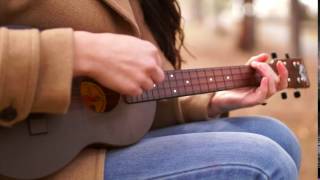 Outdoor Ukulele™ Tenor Brown with Aquila Red Strings