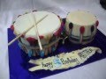 GURU CHEF ROHAN CREATES AN AFRICAN BONGO DRUMS CAKE