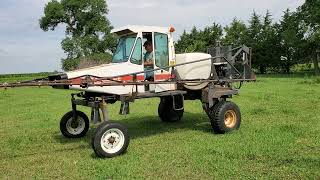 Melroe 220 Spra-Coupe - Selling on BigIron Auctions - Aug. 4, 2021