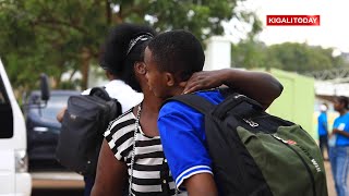 Back To School: Dore uko abanyeshuri binjiye mu mwaka mushya w'amashuri