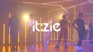 [IT:ZIE] DALLA DALLA BY ITZY (DANCE COVER MV)