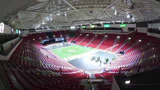 Behind the scenes: Changeovers at the Resch Center