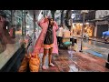 Puy Roti Lady during raining season - Thai Street Food