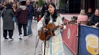 Chinatown Busking(2) 伦敦唐人街唱歌的小姐姐(2) 直播回放 04月21日