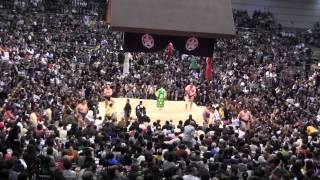 逸ノ城 vs 栃ノ心 2015大相撲三月場所2日目 Ichinojo vs Tochinoshin SUMO