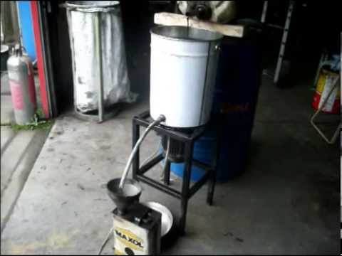 Homemade WVO Centrifuge (using scrap bits & pieces). Homemade WVO Centrifuge (using scrap bits & pieces).