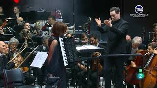 Ksenija Sidorova: A. Piazzolla - Libertango (Concierto de Navidad Tenerife, 25-12-24) 720p, WEB