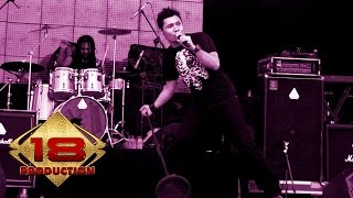 Andra And The Backbone - Pujaan Hati (Live Konser Blitar 08 April 2008)