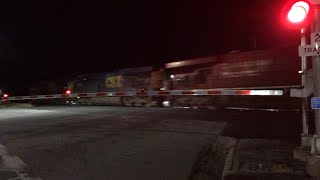 CSX Q410-27 flies thru Kingstree SC