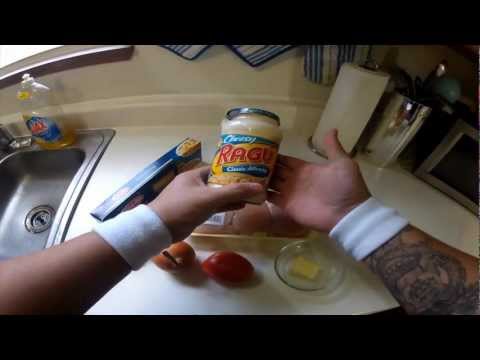 How to cook broiled Chicken Breast Fetuccine Alfredo How to cook broiled Chicken Breast Fetuccine Alfredo