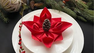 Christmas Poinsettia Napkin fold