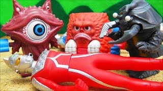 ウルトラセブン ガンQ ピグモン アントラー  チキチキモンスター  BANDAI Boys chikimon ultra