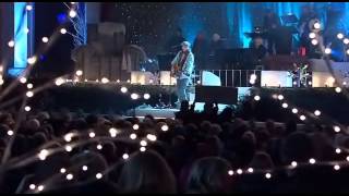 Ulrik Munther - Kill For Lies (Live @ Jullotta på Liseberg 2011)