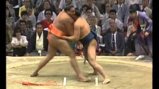 Takahanada vs. Akebono : Nagoya 1991 (貴花田 対 曙)