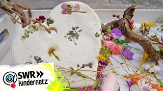 Blumige Herzen aus Salzteig