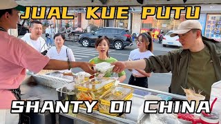 Download Mp3 JUAL KUE PUTU PAKAI FOOD TRUCK DI CHINA OMG MEREKA SANGAT SUKA MAKANAN KHAS INDONESIA