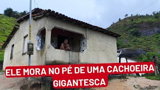 ELES MORAM AO LADO DE UMA CACHOEIRA GIGANTE, SERÁ QUE É PERIGOSO 😱