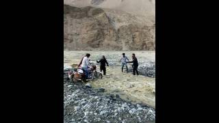 #leh #ladakh  #roadtrip #viral #video #dangerous  #shorts #trending #viral #travel #tour #bullet
