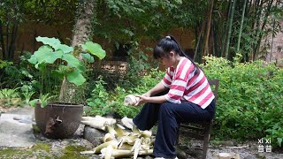 又双叕晒竹笋啦！sun-dried bamboo shoots again again and agian!