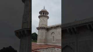 Tomb of I'timãd Ud Daulah, Agra