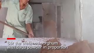 Traditional way of making Shanxi aged vinegar | CCTV English