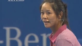 Li Na plays Djokovic in charity match