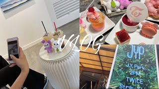 [VLOG] 久々のオタ活 / 🍭JYP JAPAN POPUP CAFE🧃 / TWICEもNiziUも餅ゴリもみんな⋆͛♡⋆͛ /ついついランダムしちゃうK-POPオタク